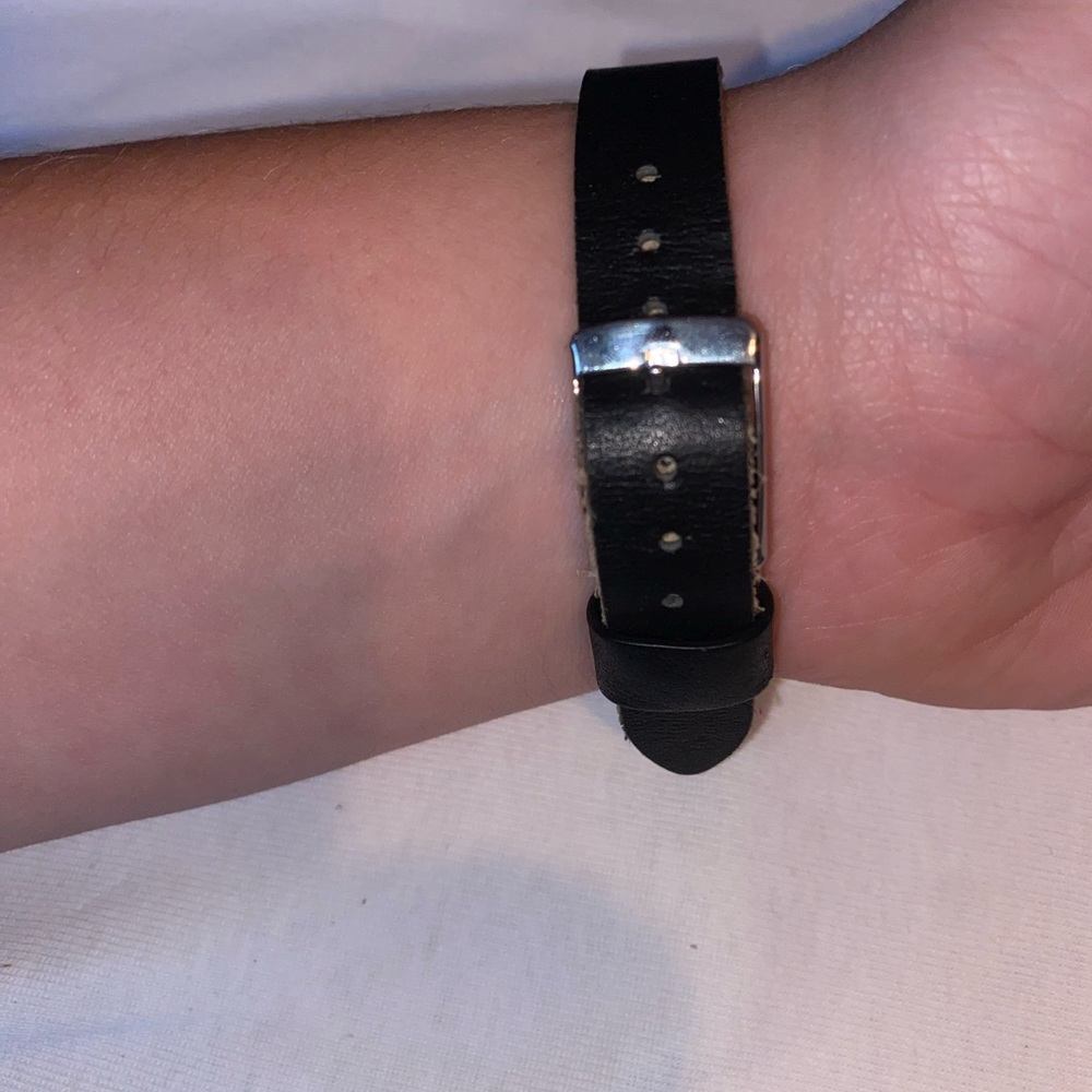Premier Designs Watch - Picture 2 of 3